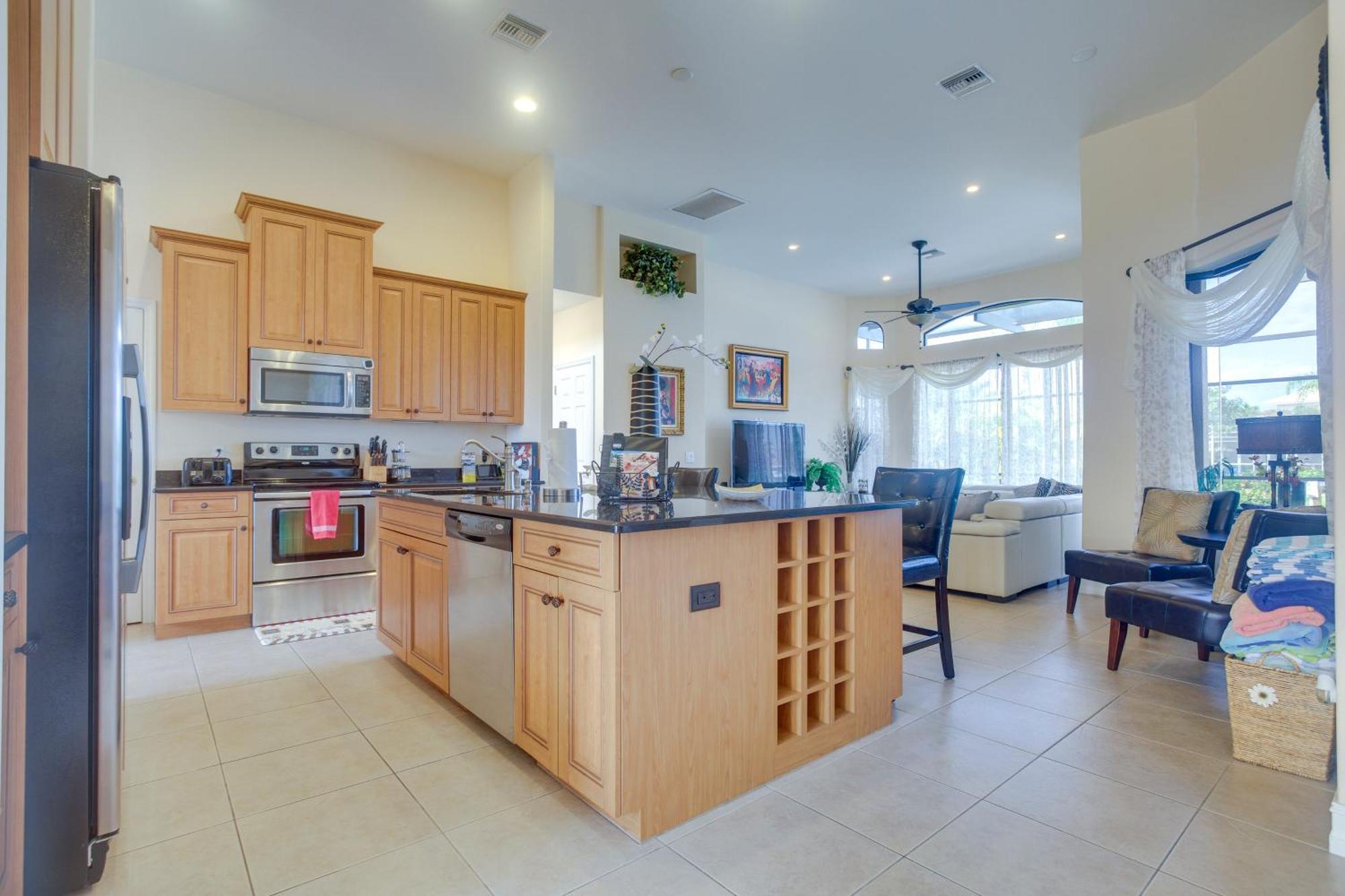 Upscale Marco Island Villa With Outdoor Bar And Pool! エクステリア 写真